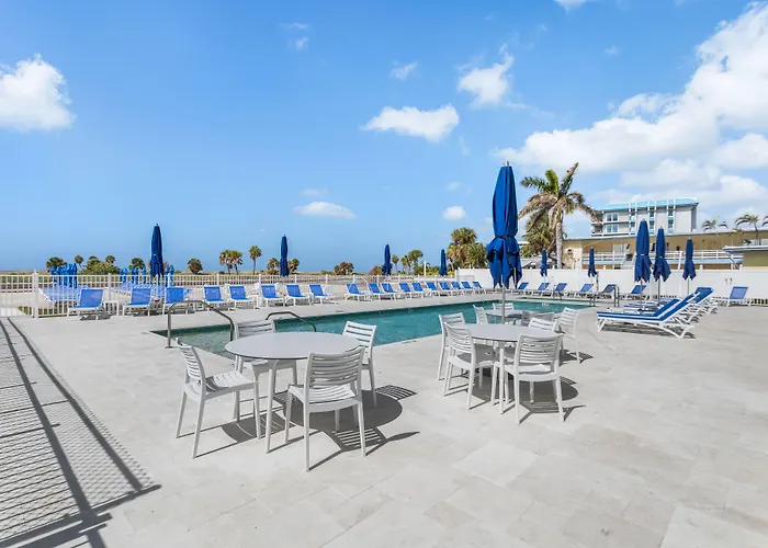 Ocean Club Treasure Island Hotel